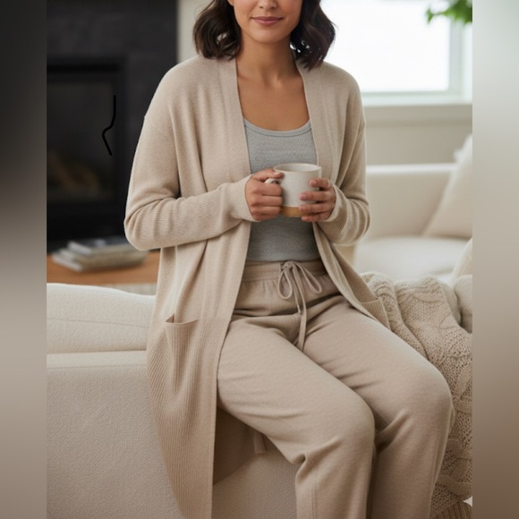 Splendid $158 Retreat Cardigan in Oatmeal. Size S.